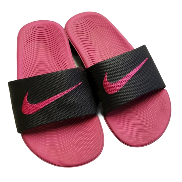 nike slides size 3